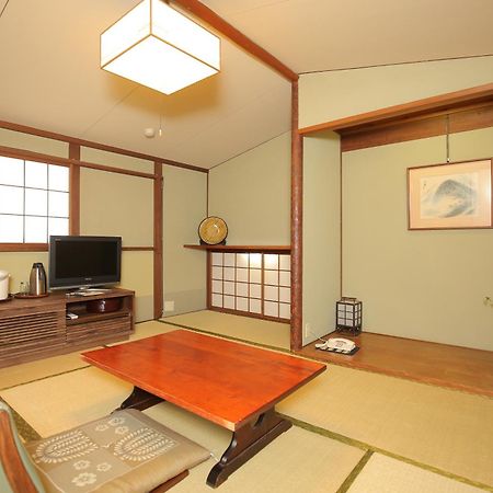 Ryori Ryokan Tsurugata Kurashiki Esterno foto